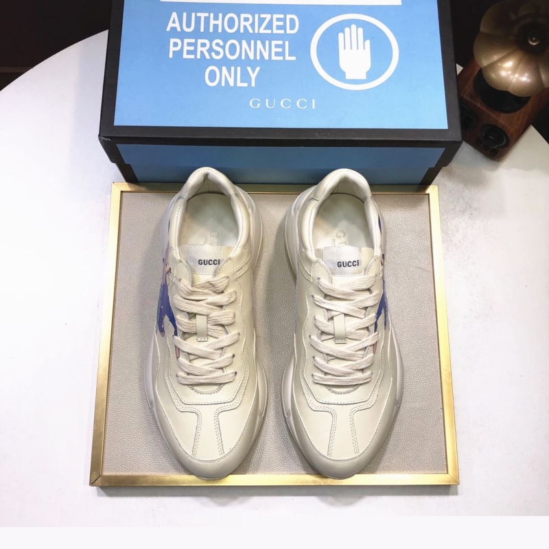 G*u*i casual shoes